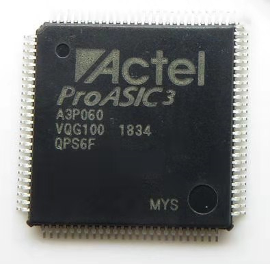 Microsemi FPGA-現場可編程門陣列 A3P060-VQG100IX430