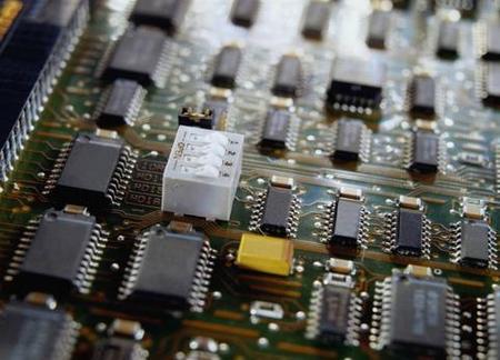 我國前三季度集成電路進口4171.3億個(圖1) 9-221025164923636.jpg