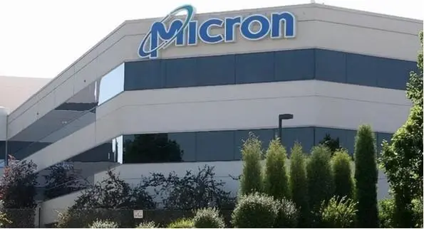 美光宣布推出適用于數(shù)據(jù)中心的DDR5存儲(chǔ)器(圖1) 9-22111415121Y09.png