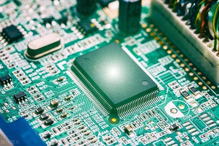 傳感器在電子設備、通信和特種電子等領域的廣泛應用(圖1) 9-2309201JU0250.jpg