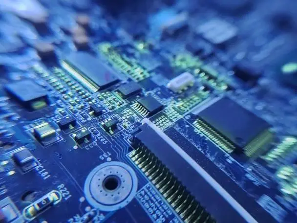 康盈半導體高速固態(tài)存儲智能制造基地項目簽約(圖1) 9-2405211F5151I.png